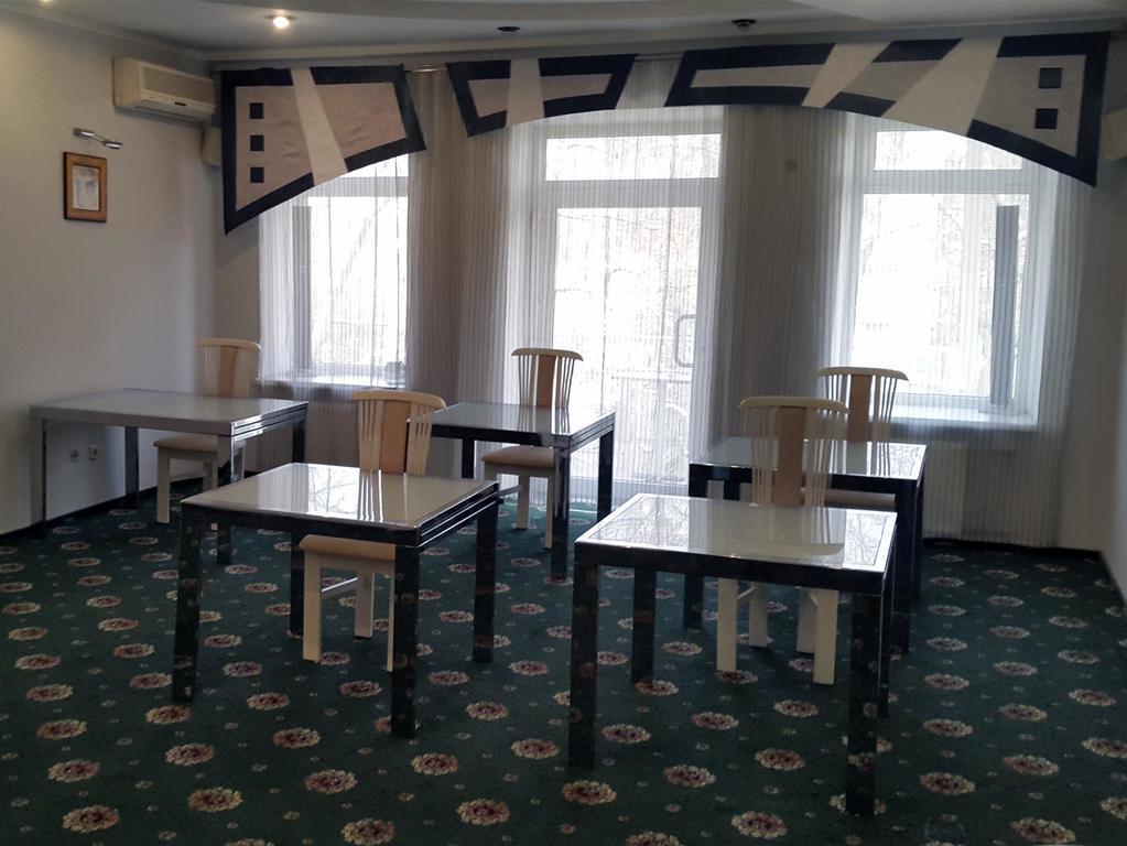 Marrion Hotel Odessa Ngoại thất bức ảnh